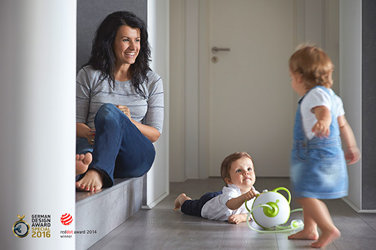 Familie mit Nosiboo Nasensauger. Familie mit Nosiboo Nasensauger.