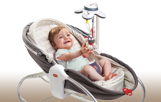 Baby in Babywippe. Baby in Babywippe.